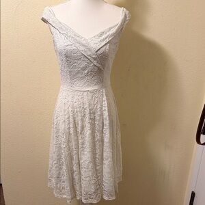 Elegant White Lace Off-Shoulder Dress